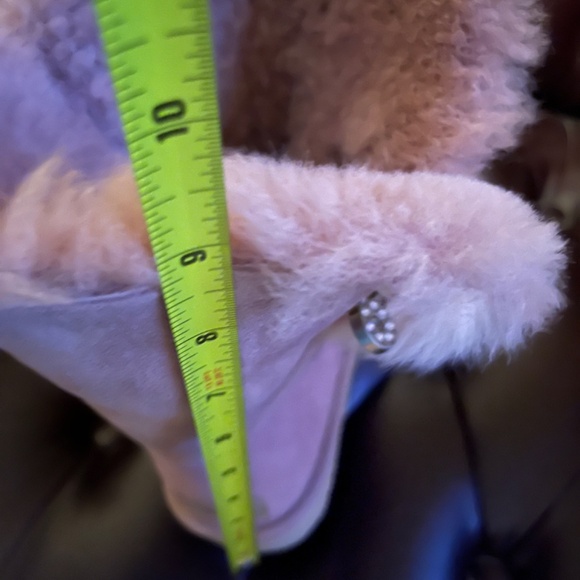 UGG NEW PINK SHEEPSKIN BOOTS 11 - Picture 6 of 12